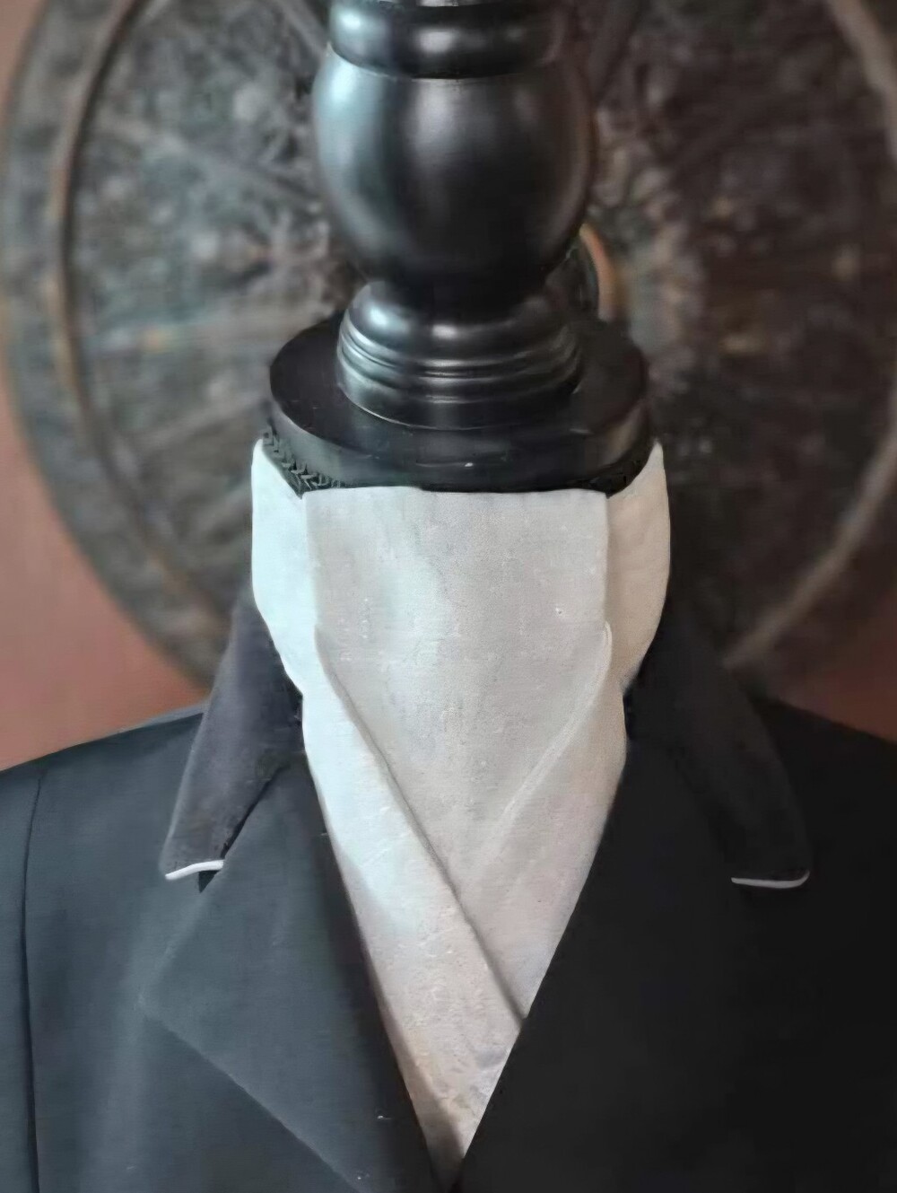 PRE-TIED EQUESTRIAN STOCK TIE ~ TAILORED IN 🇺🇸 - FREE SHIPPING! NWT!